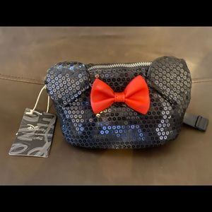 Loungefly Minnie Mouse Fanny Pack
